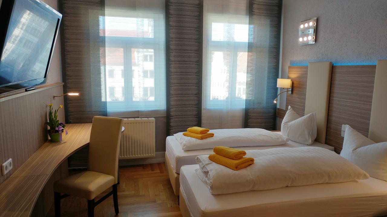 Hotel Goldener Anker Torgau Exterior photo